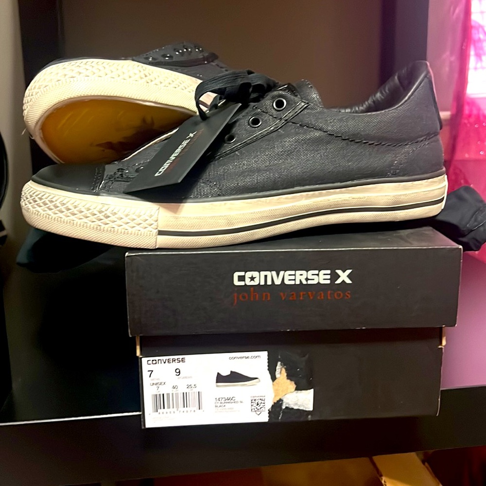Limited Edition Converse - Picture 3 of 4